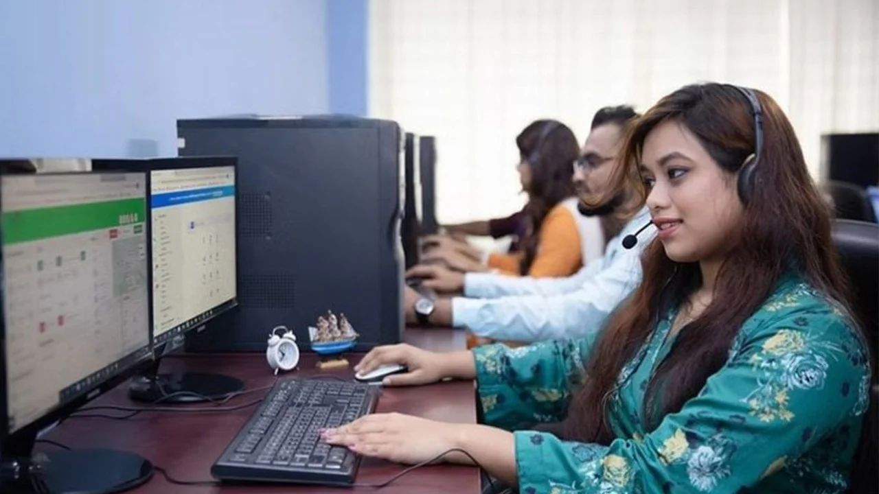 ব্রিটিশ আমেরিকান রিসোর্স সেন্টারে চাকরি, থাকছে যেসব সুবিধা