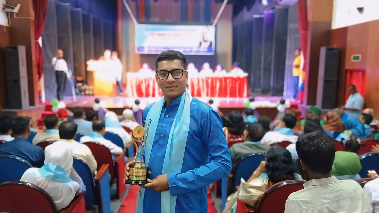 শেরে বাংলা গোল্ডেন অ্যাওয়ার্ড পেলেন সাংবাদিক অপু চৌধুরী