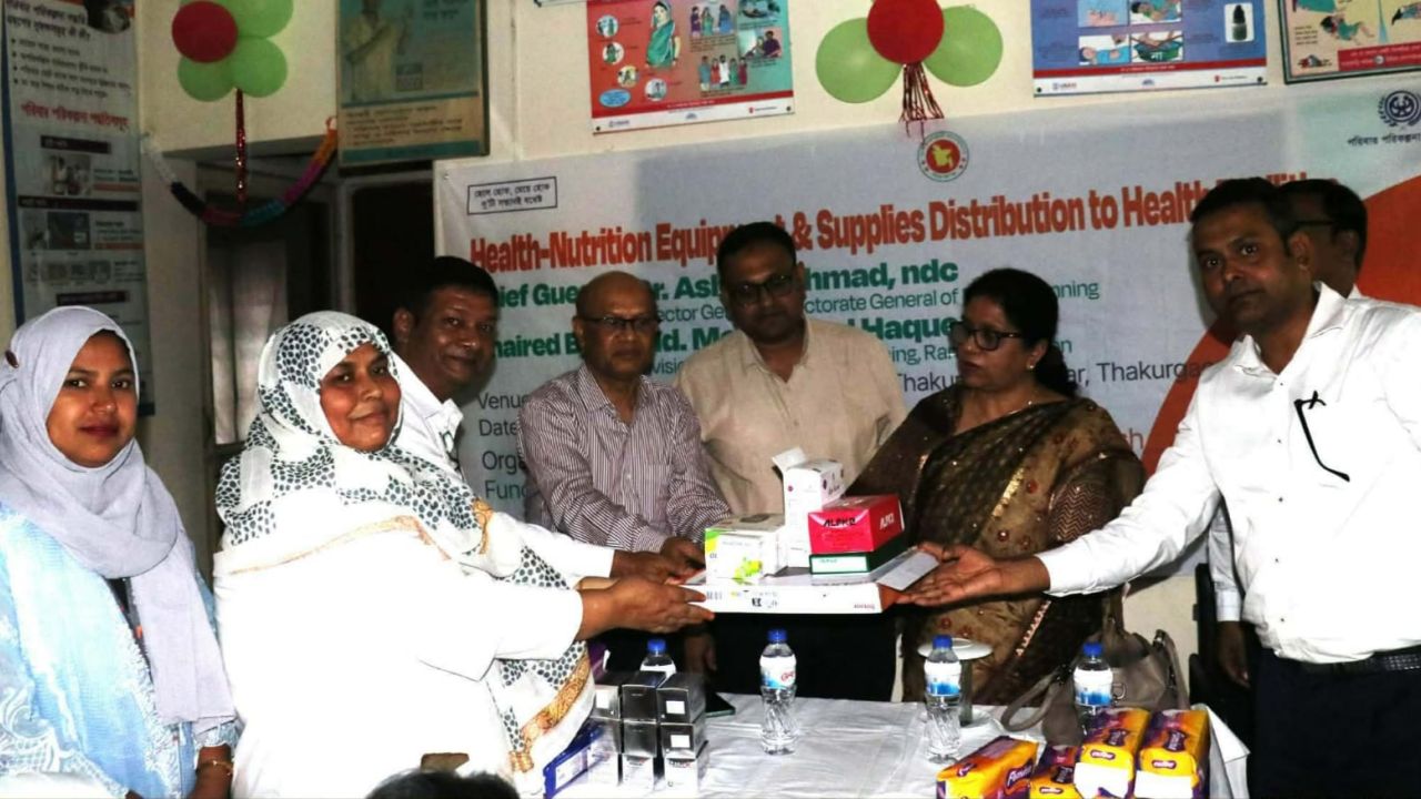 ঠাকুরগাঁওয়ে প্রজনন স্বাস্থ্য সচেতনতায় ওয়ার্ল্ড ভিশন