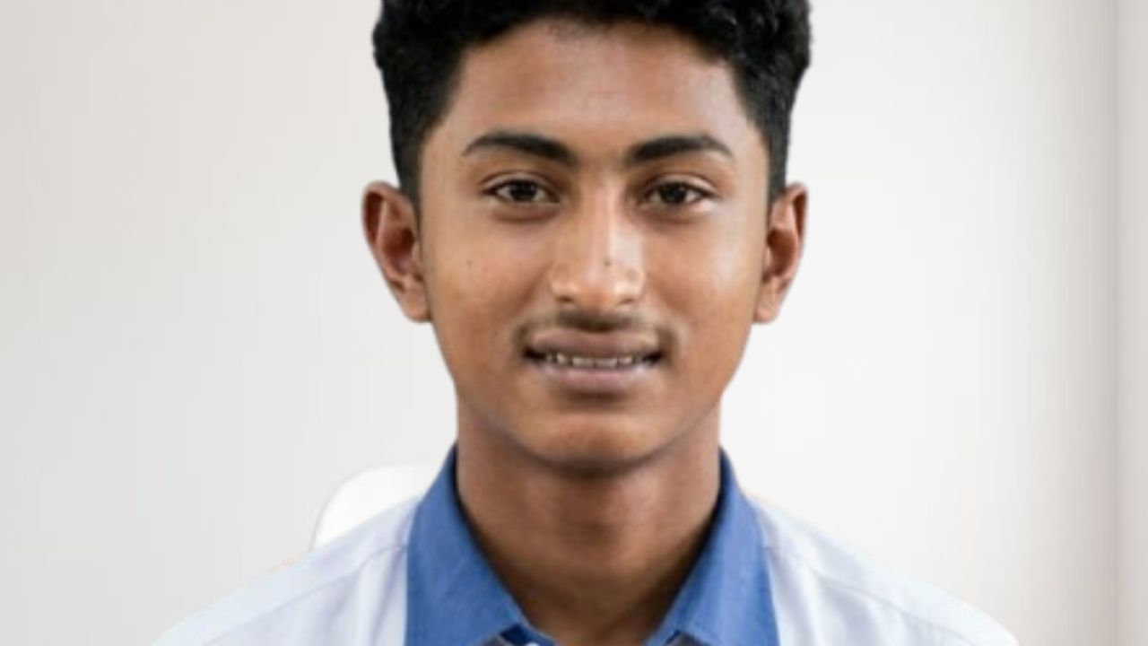 &ldquo;বিদ্যুতের তারেই শেষ স্বপ্ন&mdash;নোয়াখালীতে স্কুলছাত্রের মর্মান্তিক মৃত্যু&rdquo;
