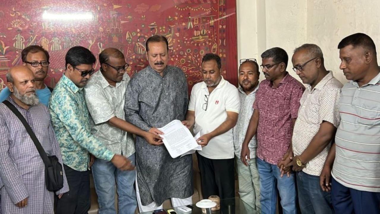 যশোর প্রেসক্লাবে সদস্যপদ নিয়ে চরম ক্ষোভ: ৭ দিনের আল্টিমেটাম সাংবাদিক ইউনিয়নের